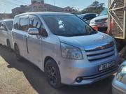 Toyota Noah 2010 Silver for sale