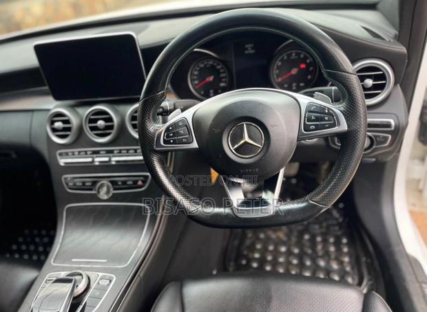 Mercedes-Benz C200 2015 White
