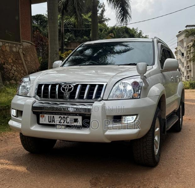 Toyota Land Cruiser Prado 3.0 D-4D 3dr 2007 White