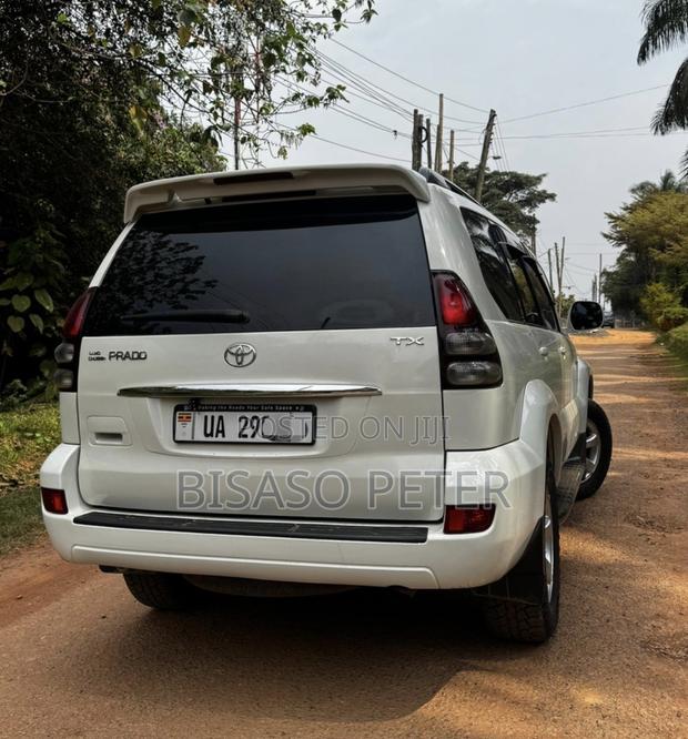 Toyota Land Cruiser Prado 3.0 D-4D 3dr 2007 White