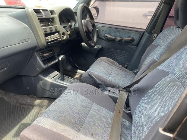Toyota RAV4 1999 Silver