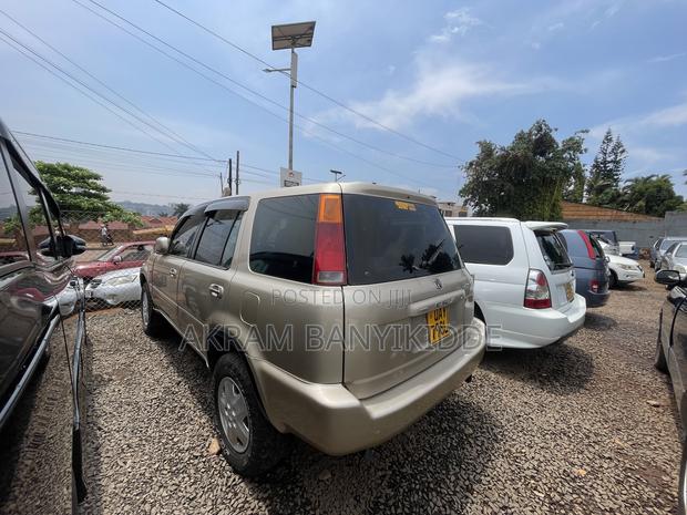 Honda CR-V 2000 Gold