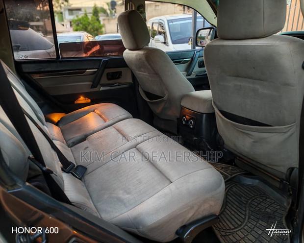 Mitsubishi Pajero V80 3.0 VR-I 2013