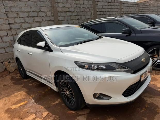 Toyota Harrier 2016 White