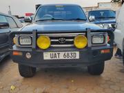 Toyota Hilux 2.5 Cab 2005 Gray for sale
