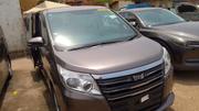 Toyota Noah 2015 Gray for sale