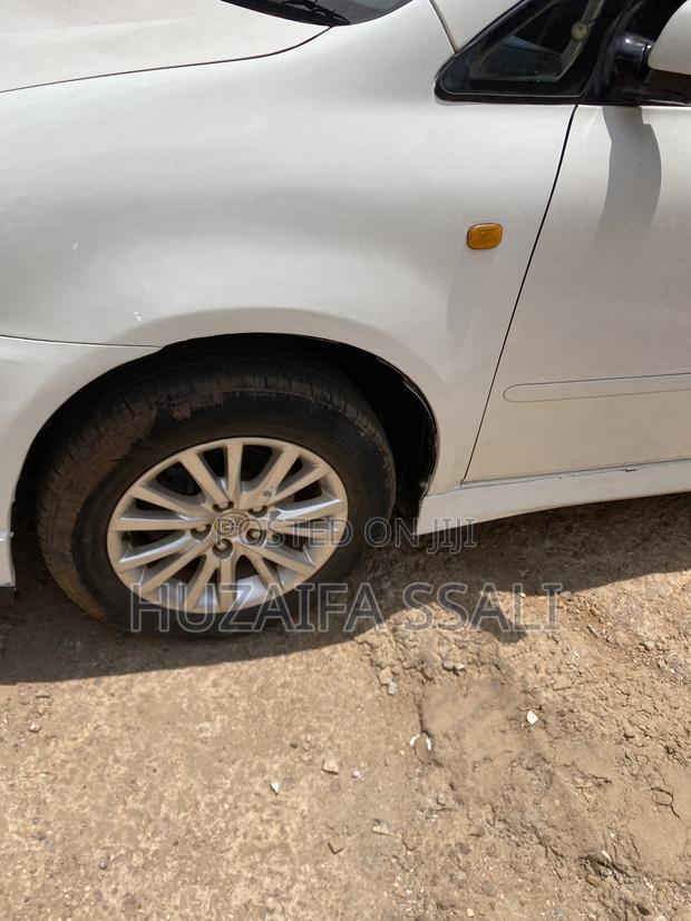 Toyota Ipsum 2005 White