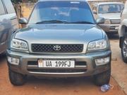 Toyota RAV4 Automatic 2000 Green for sale
