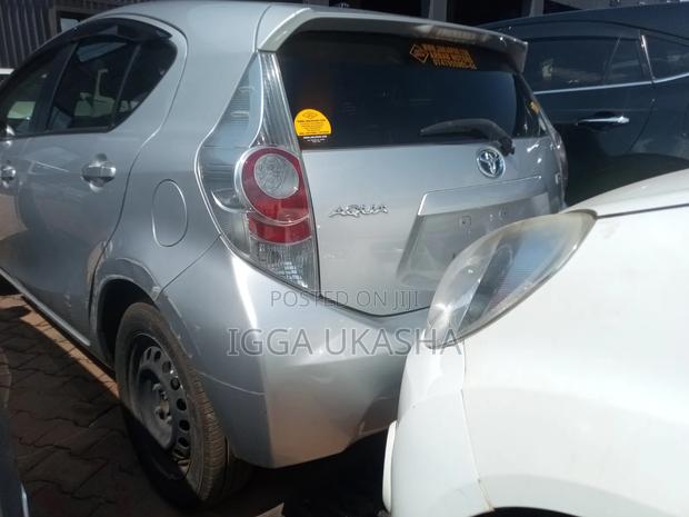 Toyota Aqua 2013 Silver