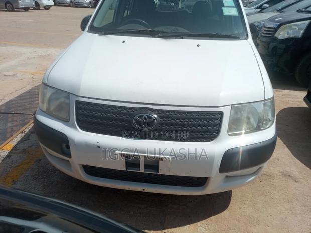 Toyota Probox 2013 White