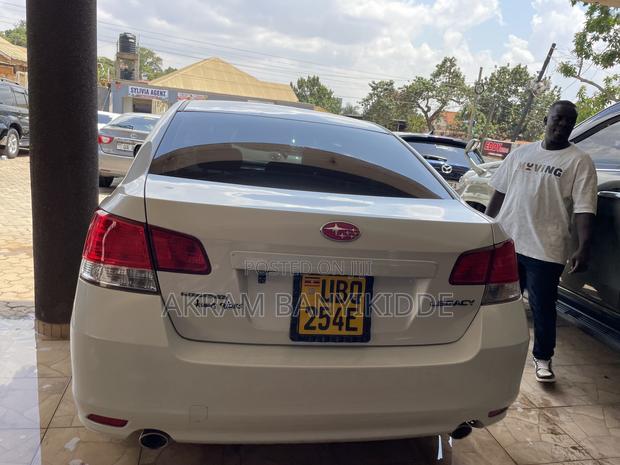 Subaru Legacy 2012 White