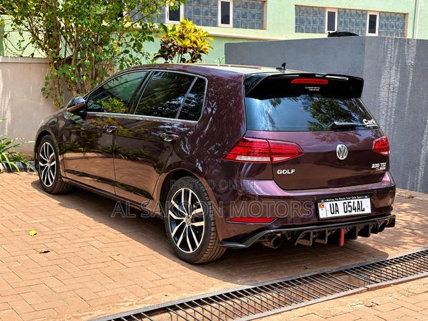 Volkswagen Golf TSI S 4-Door FWD 2017 Burgundy