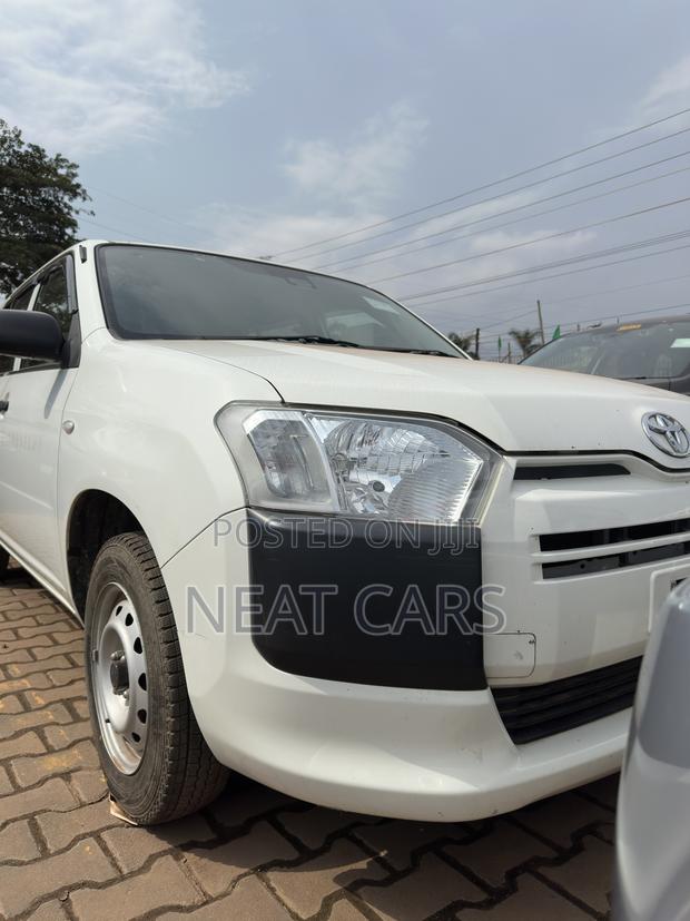 Toyota Probox 2016 White