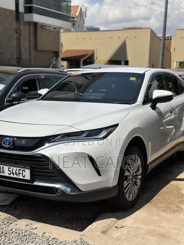 Toyota Harrier 2020 White