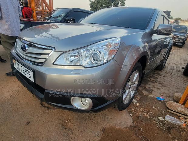 Subaru Outback 2015 Silver