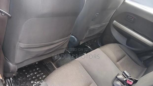 Toyota IST 2009 Red