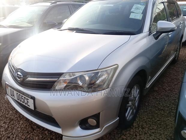 Toyota Corolla Fielder 2012 Silver