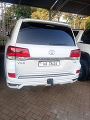 Toyota Land Cruiser 2018 White for sale