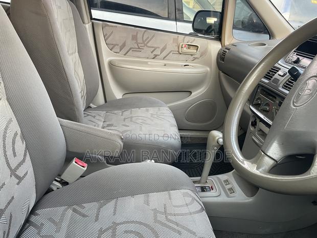 Toyota Corolla Spacio 2001 Silver