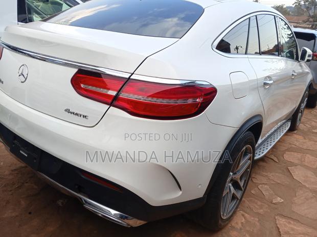 Mercedes-Benz GLE-Class 2018 White