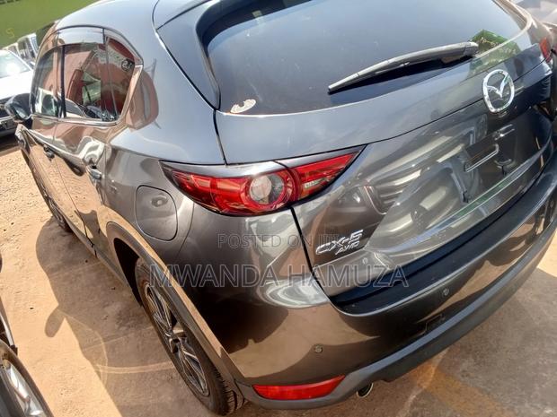 Mazda CX-5 2017 Gray