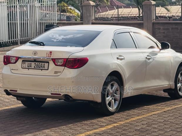 Toyota Mark X 2011 White
