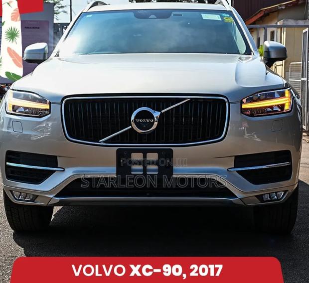 Volvo XC90 2017 Silver