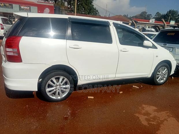 Toyota Wish 2007 White