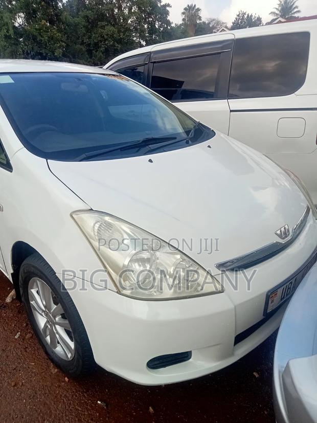 Toyota Wish 2007 White