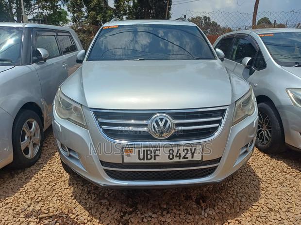 Volkswagen Tiguan S 2010 Silver
