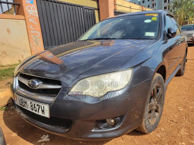 Subaru Legacy 2.0 2007 Gray