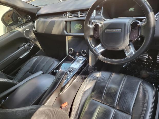 Land Rover Range Rover Vogue 2016 White