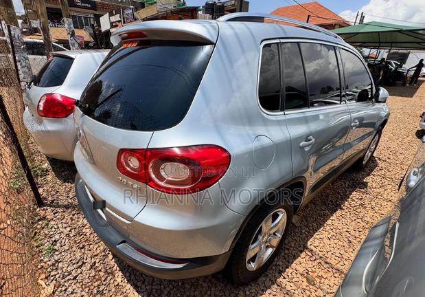 Volkswagen Tiguan 2013 Silver