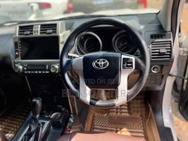 Toyota Land Cruiser Prado 2014 White