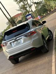 Toyota Harrier 2015 Silver for sale