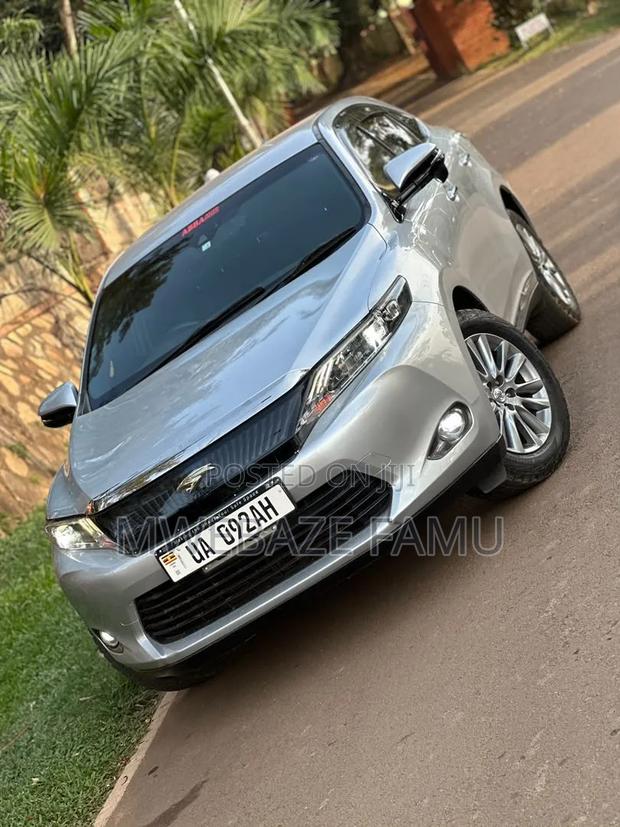 Toyota Harrier 2015 Silver