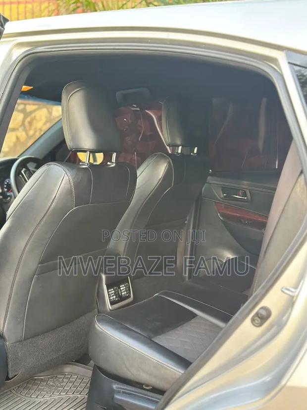Toyota Harrier 2015 Silver