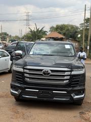 Toyota Land Cruiser LC300 2024 Black for sale