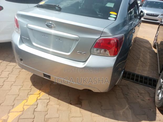 Subaru Legacy 2014 Silver