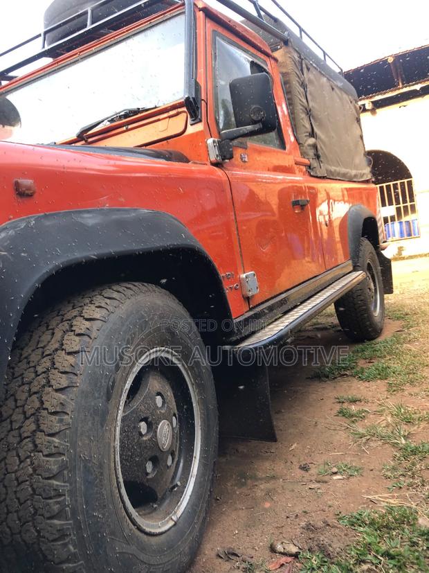 Land Rover Defender Soft Top 4x4 1995 Orange