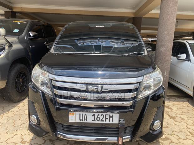 Toyota Noah 2018 Black