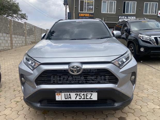 Toyota RAV4 2020 Gray