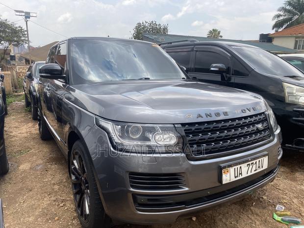 Land Rover Range Rover 2022 Gray