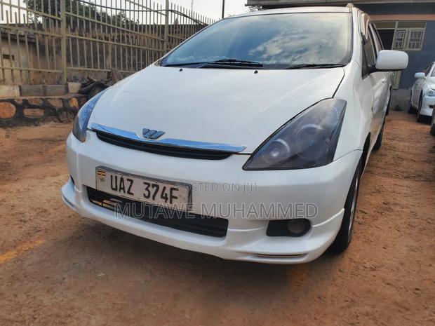 Toyota Wish 2007 White