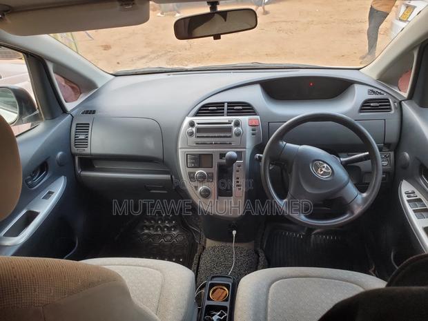 Toyota Ractis 2008 White