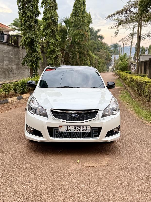 Subaru Legacy 2012 White