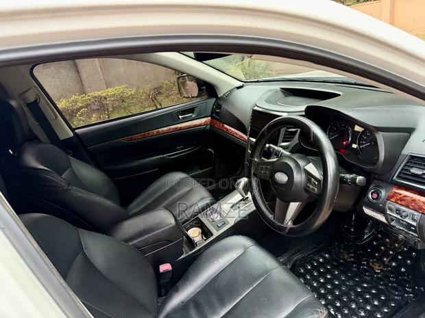 Subaru Legacy 2012 White