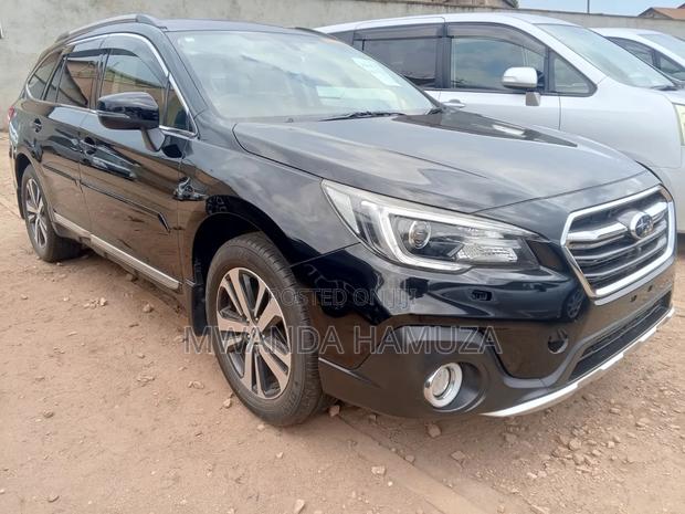 Subaru Outback 2018 Black