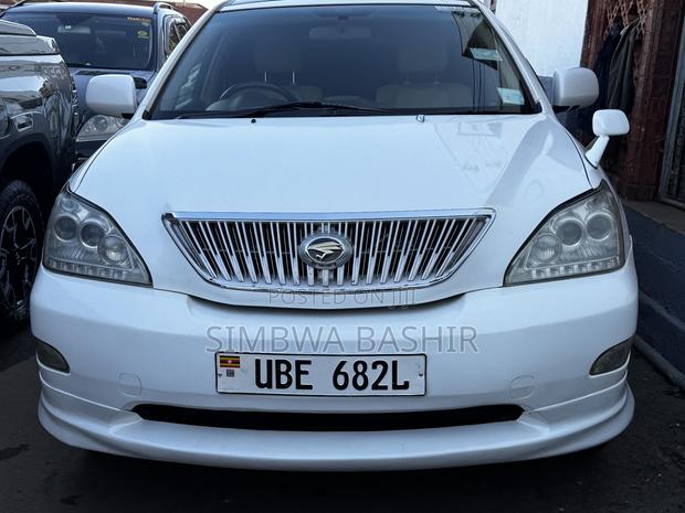 Toyota Harrier 2007 White