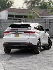 Toyota Harrier 2020 White for sale